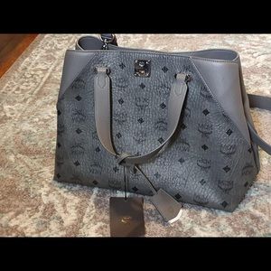 New McM Bag 100%Authentic